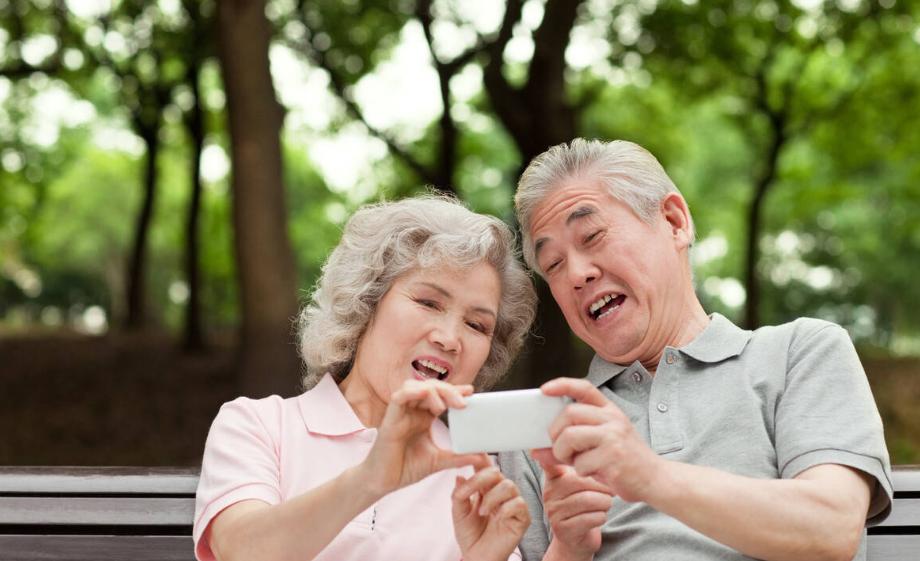 60岁还想过夫妻生活，可以吃他达拉非吗？怎样能保证效果和安全？