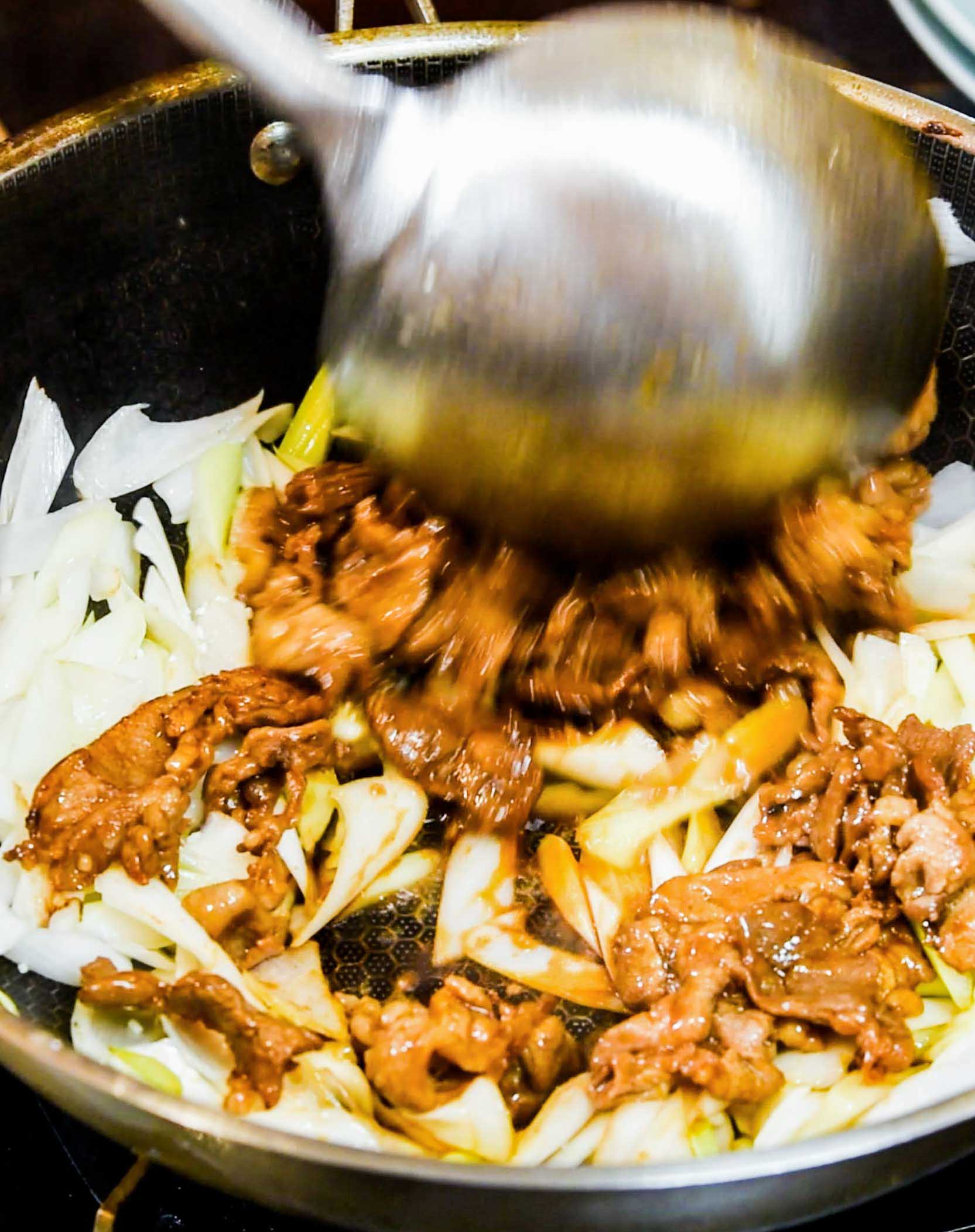 羊肉葱爆羊肉小炒正宗配方,清炖羊肉葱爆羊肉最正宗的做法