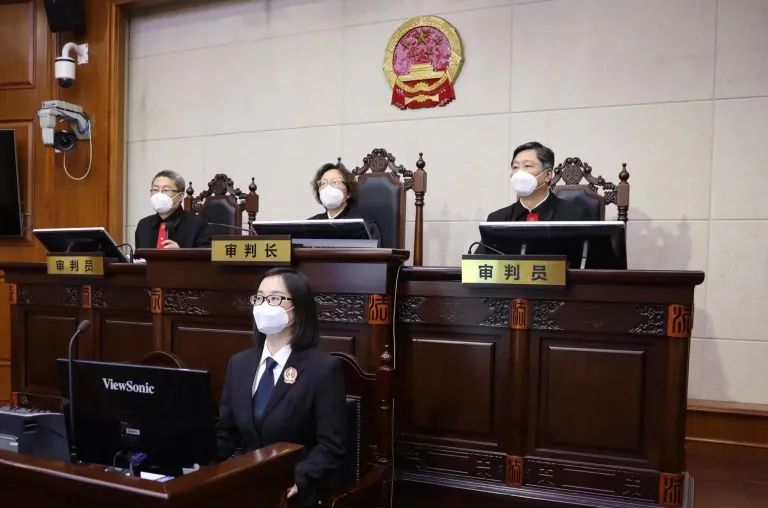 男子疫情期间诈骗了被抓,疫情期间口罩诈骗男子获刑四年