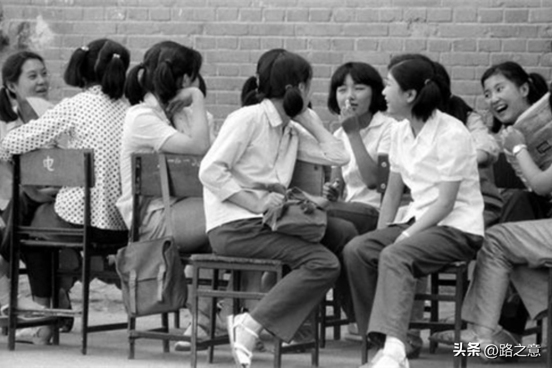 2001年，湖南一大学才女命丧“欢场”，只因其父亲过度索要钱财！