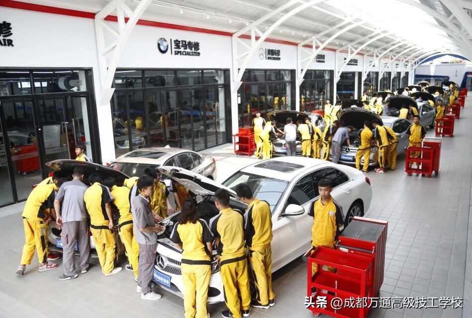 学汽车维修学什么好,中学生学汽车维修专业有前途吗