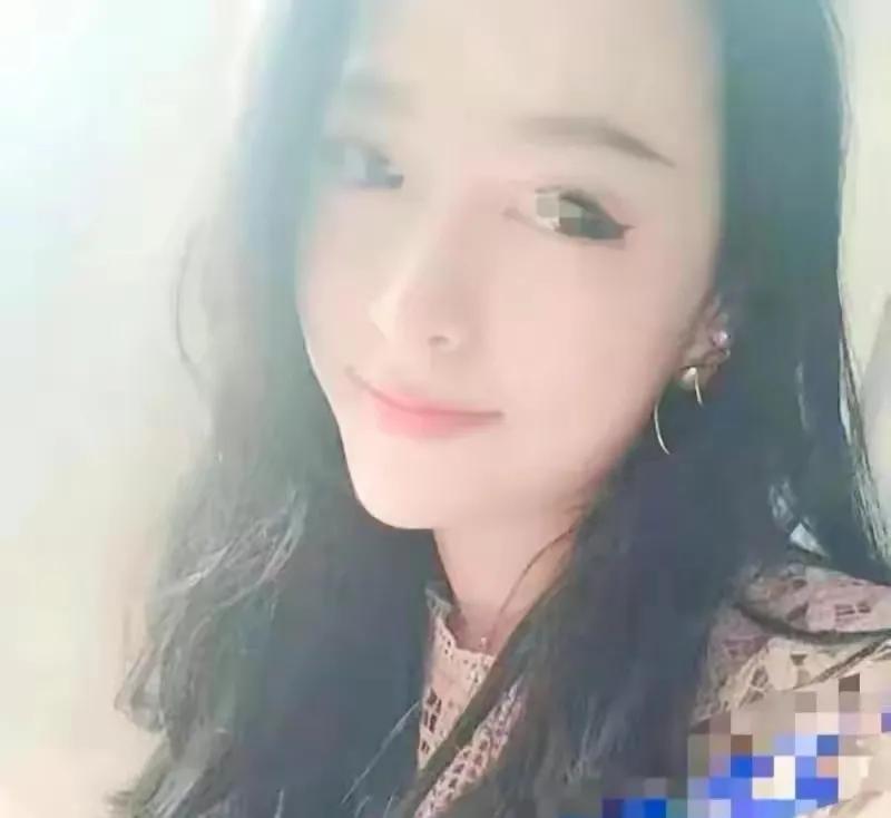 台州一幼师疑出轨家长,温州幼师出轨男家长