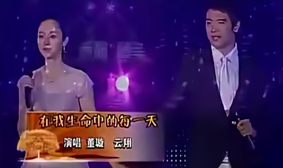 董璇离婚原因揭秘,董璇离婚原因找到了吗