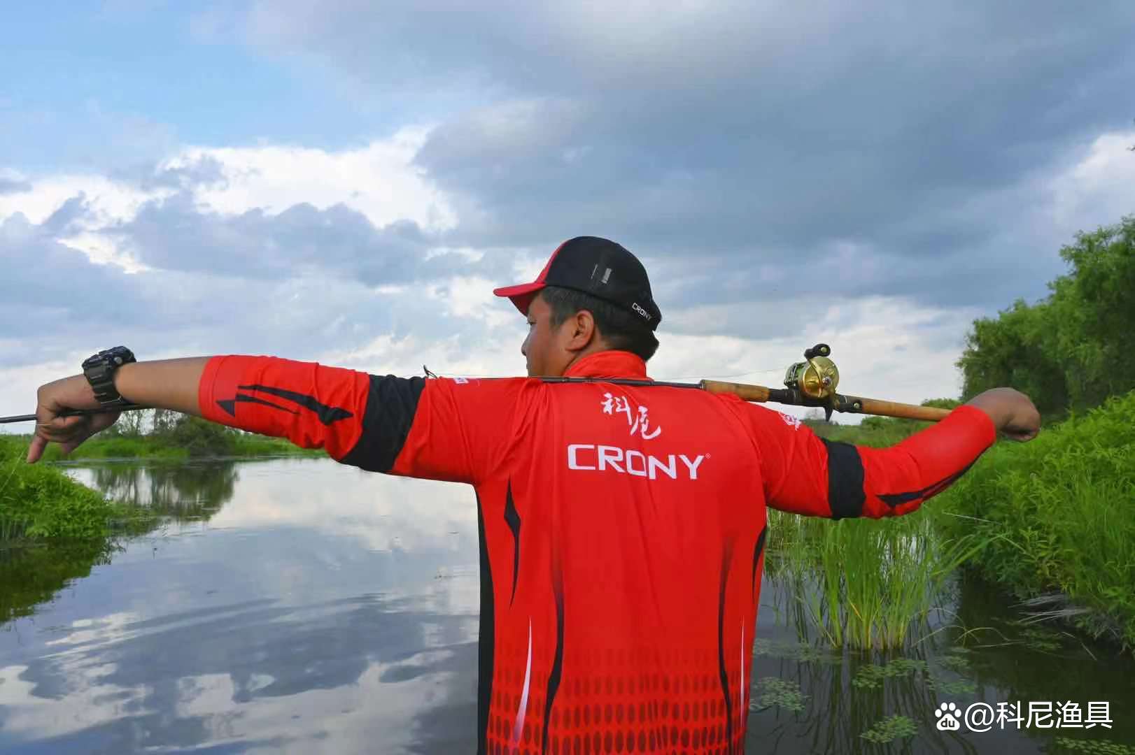 立夏后路亚鲈鱼,夏季路亚雷强时间段