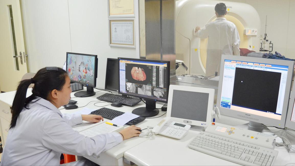 高考女生吃避孕药有副作用,高考女生需要吃抑制姨妈的药物吗