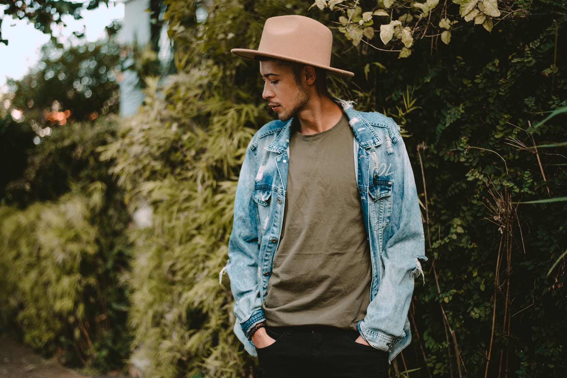 遇到自私的男人你要怎么做,碰到自私的男人什么都是你的错