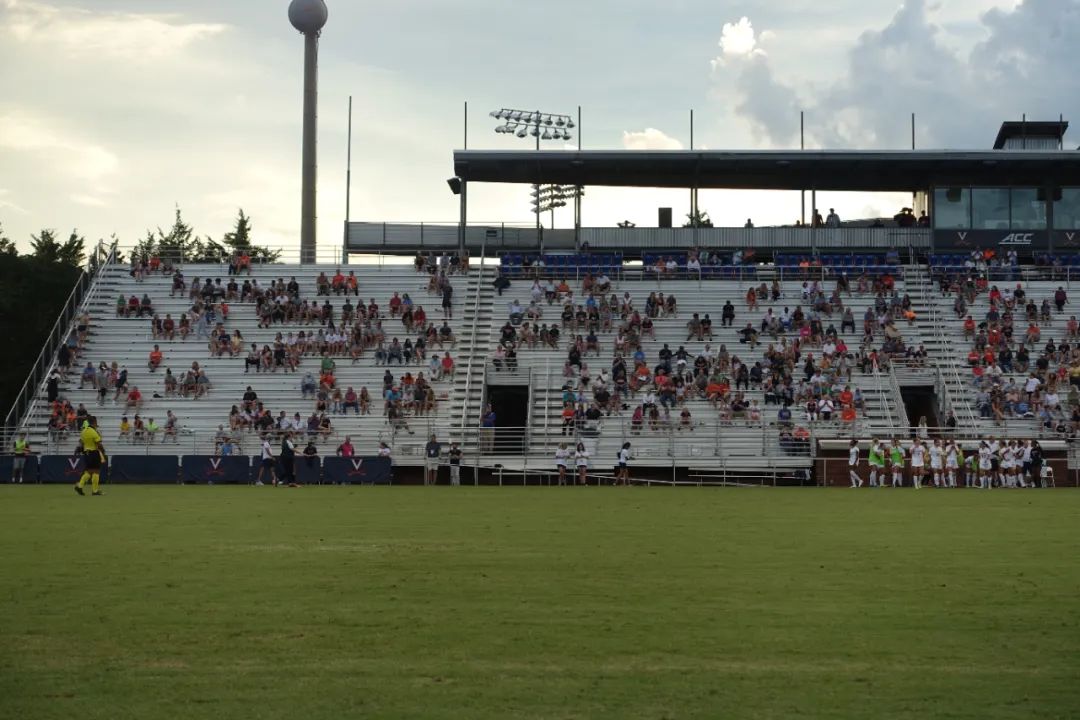 美国校园足球,美国校园足球比赛