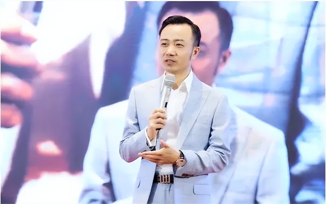 俞凌雄资助学生,俞凌雄成长全过程