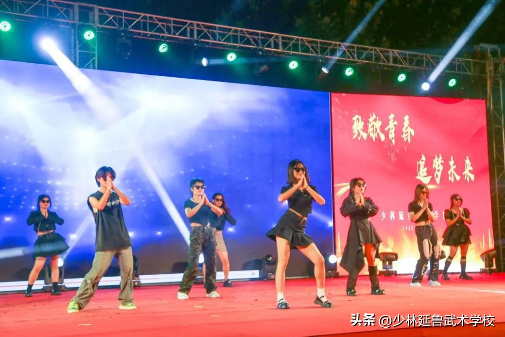 鑷存暚闈掓槬绛戞ⅵ鏈潵涓婚鍥㈡棩娲诲姩,鑷存暚闈掓槬鑺傜洰