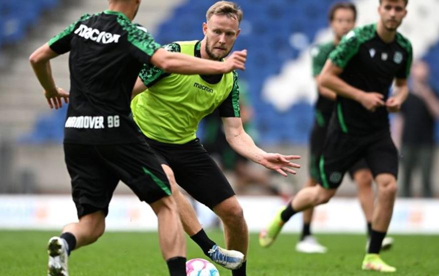 凯泽斯劳滕vs汉诺威96集锦,德乙直播凯泽