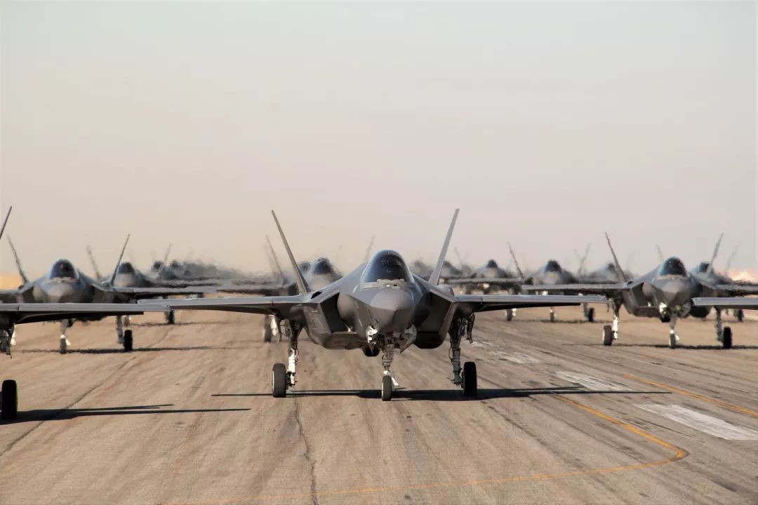 逼盟友在中美之间选边站？阿联酋对美国说不！白宫自毁*火军**出口单