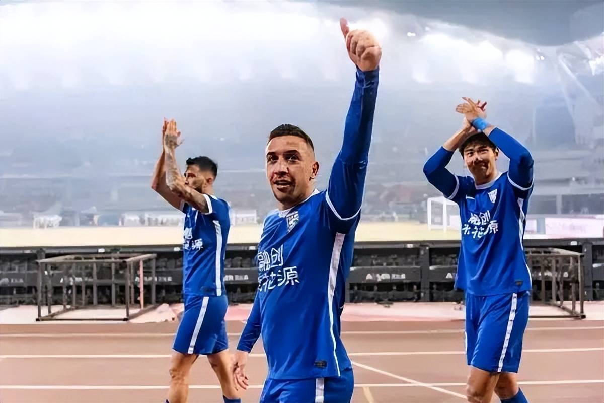 中超山东泰山2-1武汉三镇,武汉三镇胜山东泰山夺冠