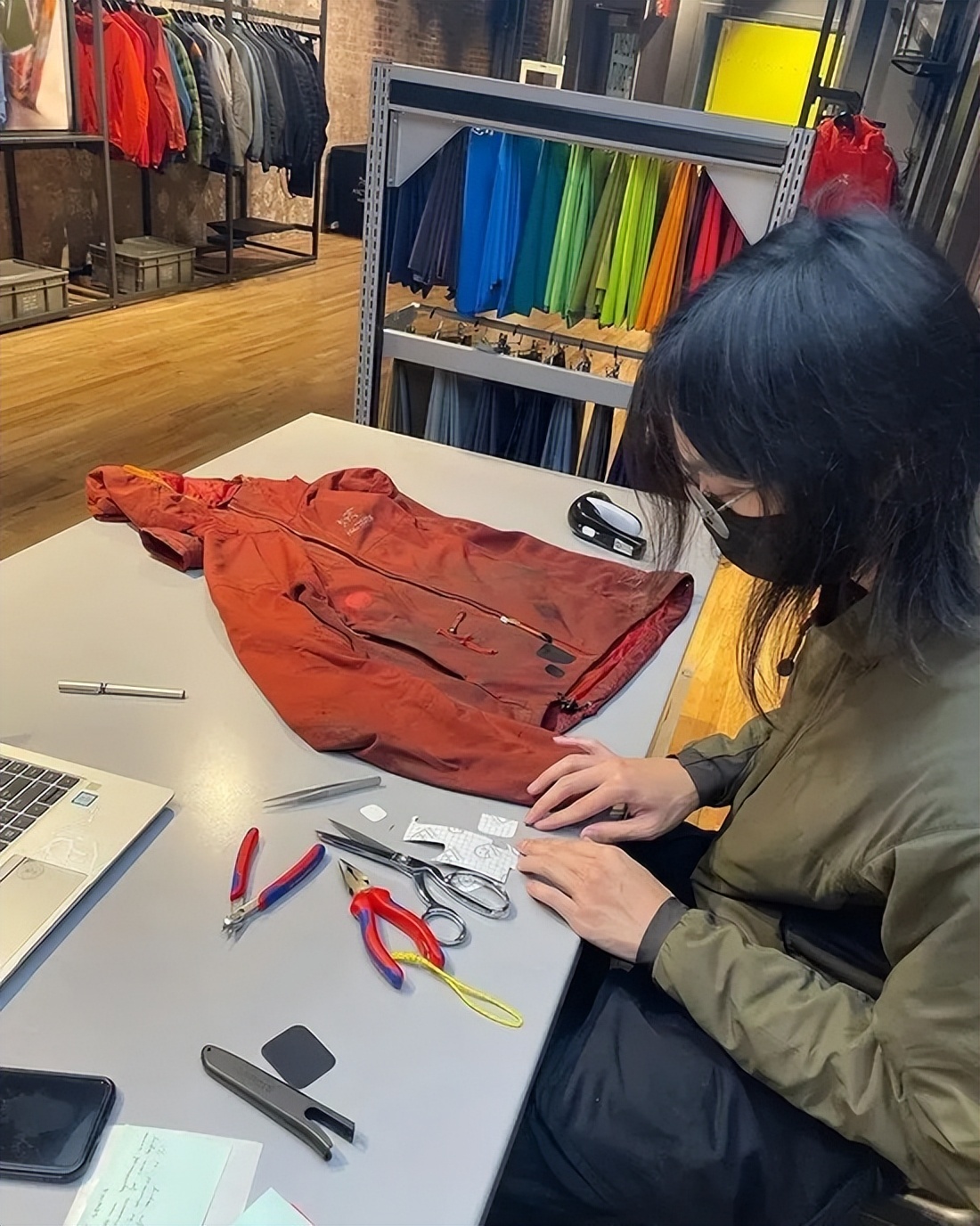 顶级户外品牌排行榜始祖鸟,始祖鸟和爱马仕