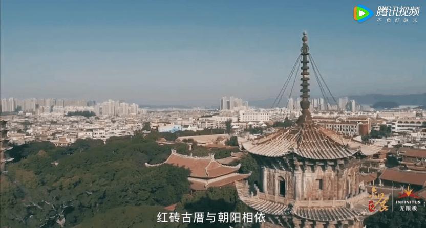 连续21年吊打厦门!这座疯狂“搞钱”的小城,藏着比三亚清净的海