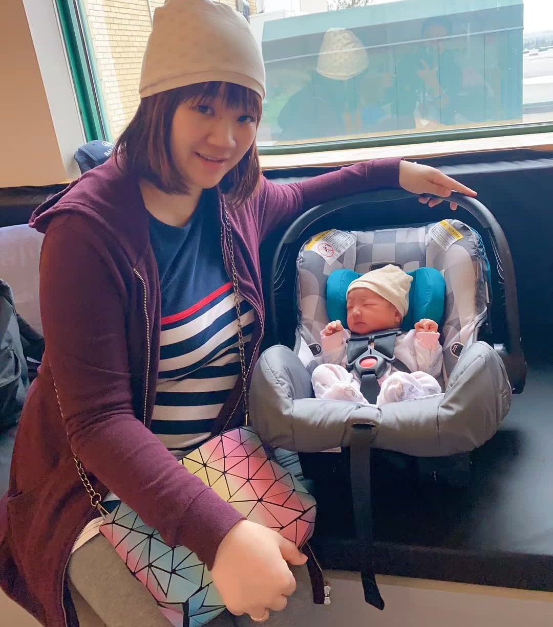 85后Lisa在加拿大：和老公打拼10年，生3娃买3套房，送两娃上私校