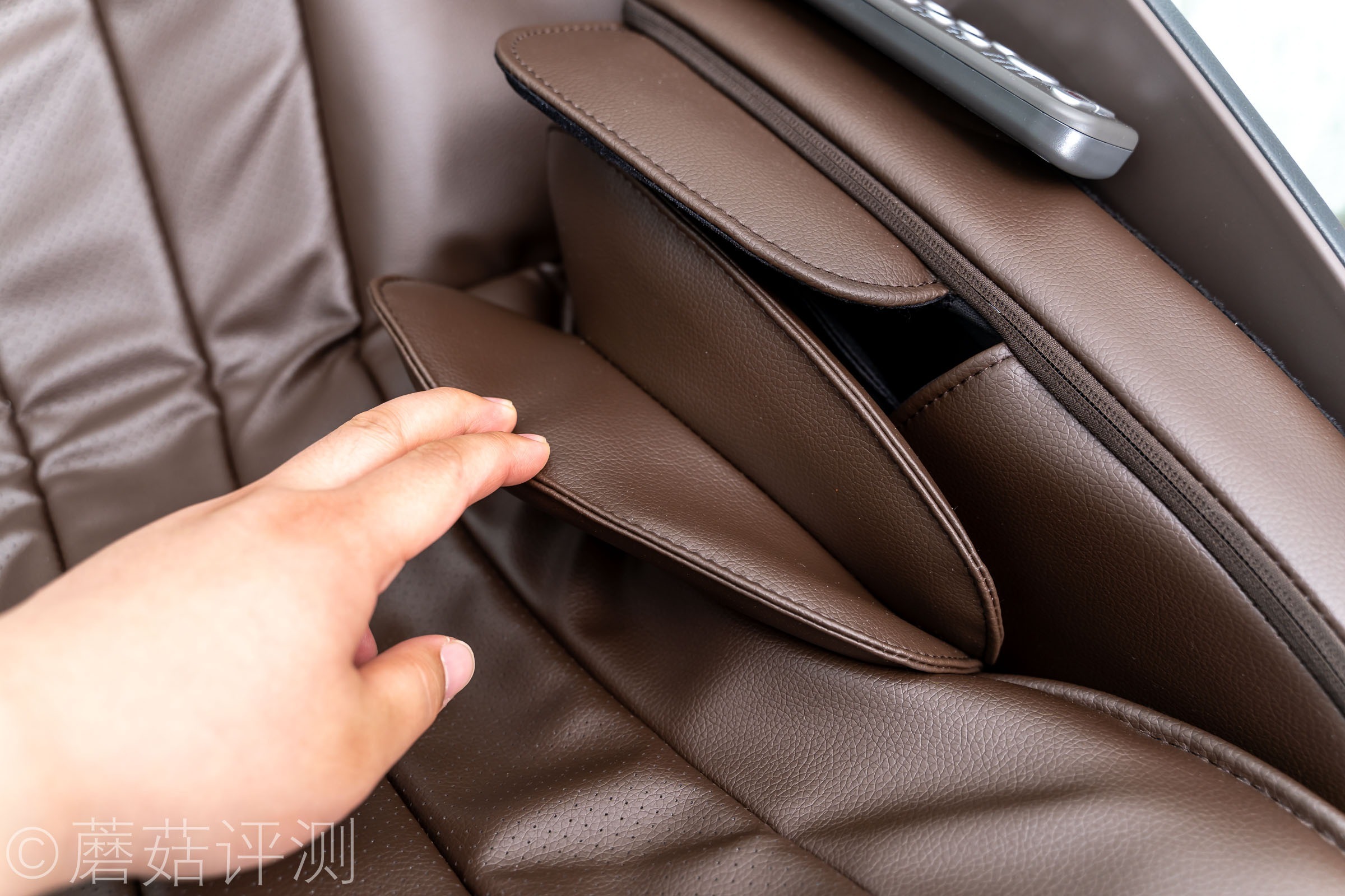 傲胜四手天王按摩椅测评,osim傲胜官方旗舰店按摩椅