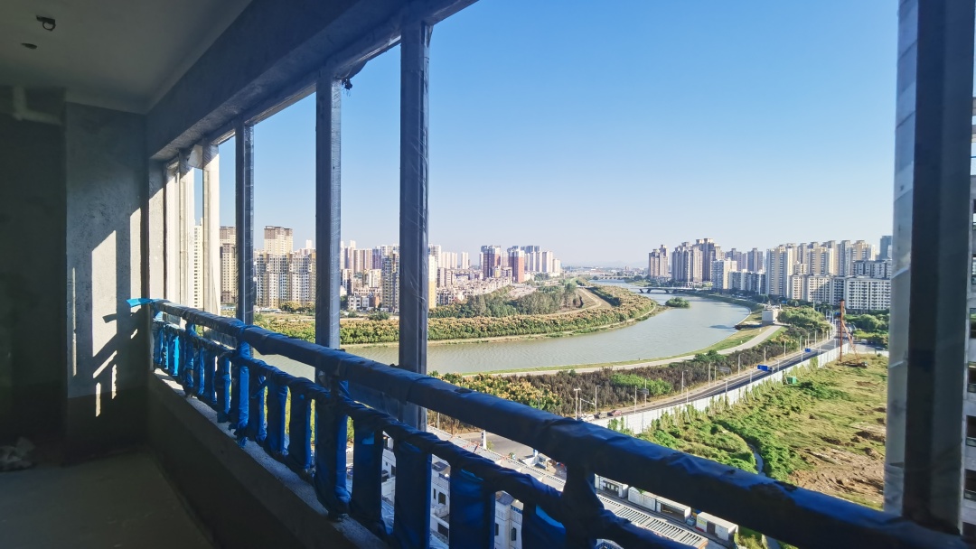 购房小技巧:如何看破一二手房产广告套路和实地看房