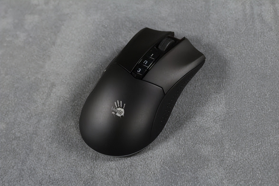 双飞燕血手幽灵r90plus鼠标,幽灵血手鼠标r90plus