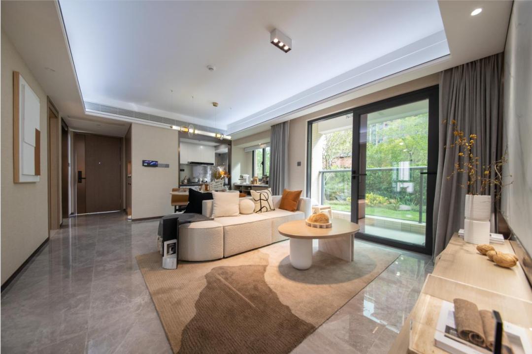 断货王69元12双,断货王119平洋房即将加推