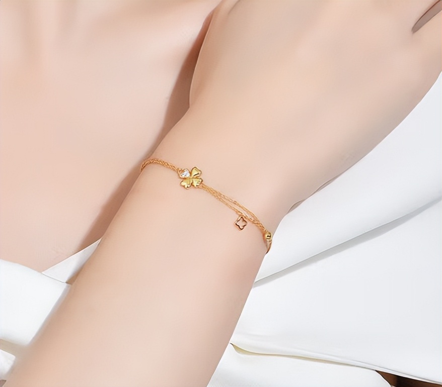 黄金价格下跌黄金首饰便宜吗,黄金价格上涨出手黄金要注意什么