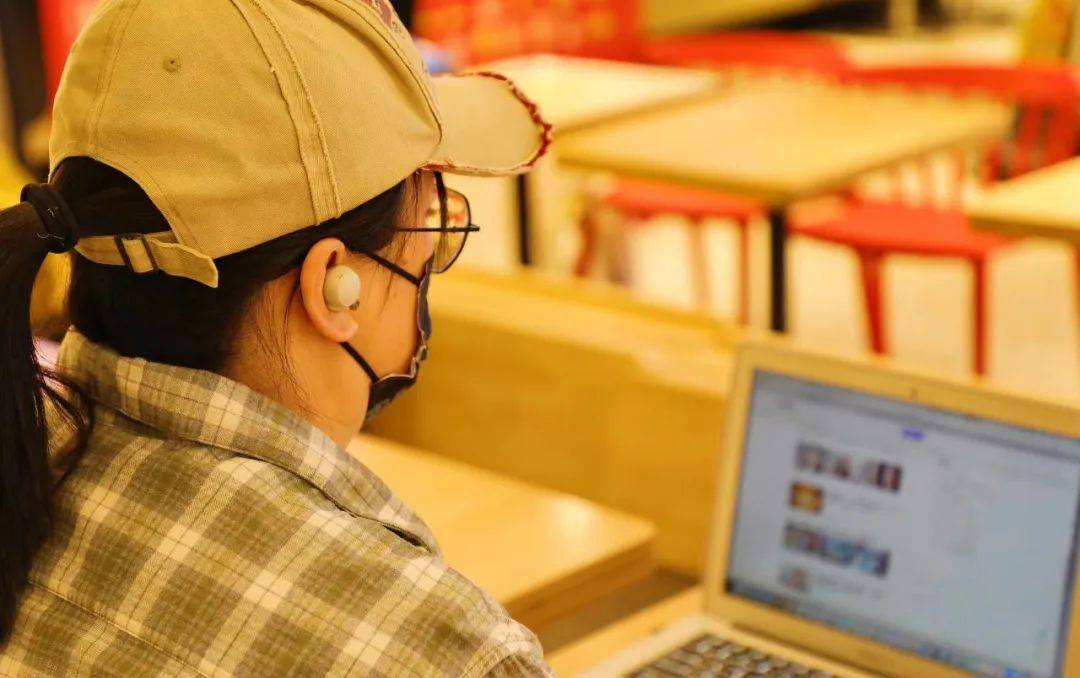 索尼wf-1000xm4降噪耳机开箱,降噪耳机索尼wf-1000xm4测评