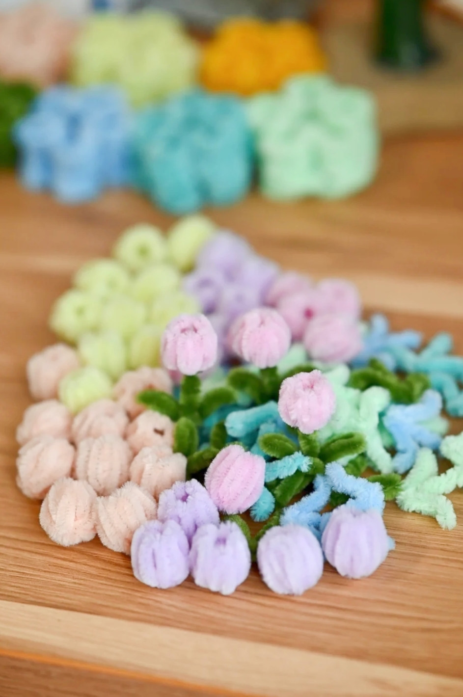 扭扭棒做什么适合摆摊,扭扭棒手工制作容易赚钱吗