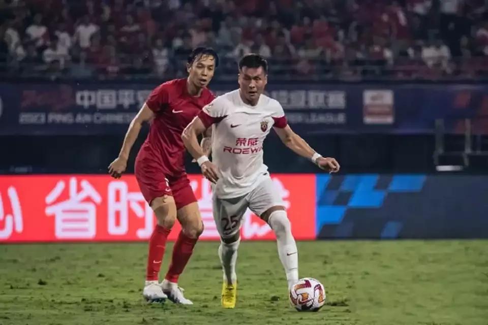 泰山晋级亚冠八强崔康熙表现,今日中超看点崔康熙