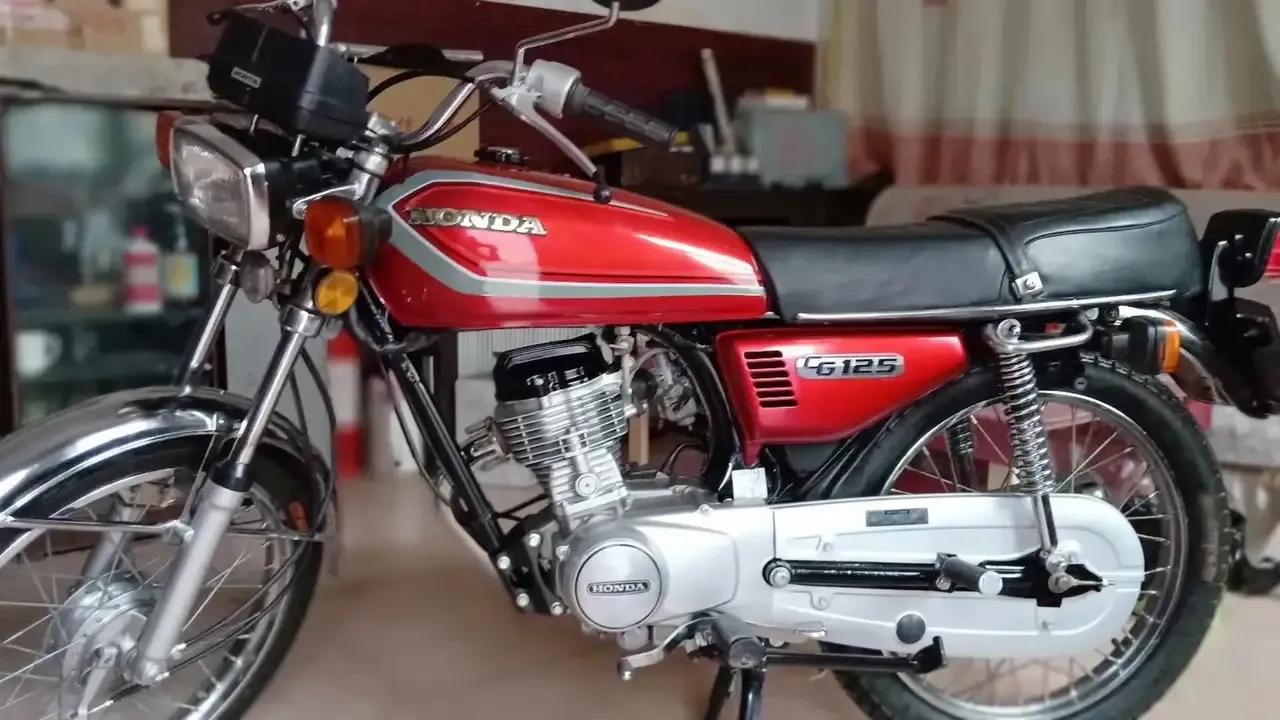为什么都喜欢本田cg125老款摩托车,经典情怀cg125本田摩托车