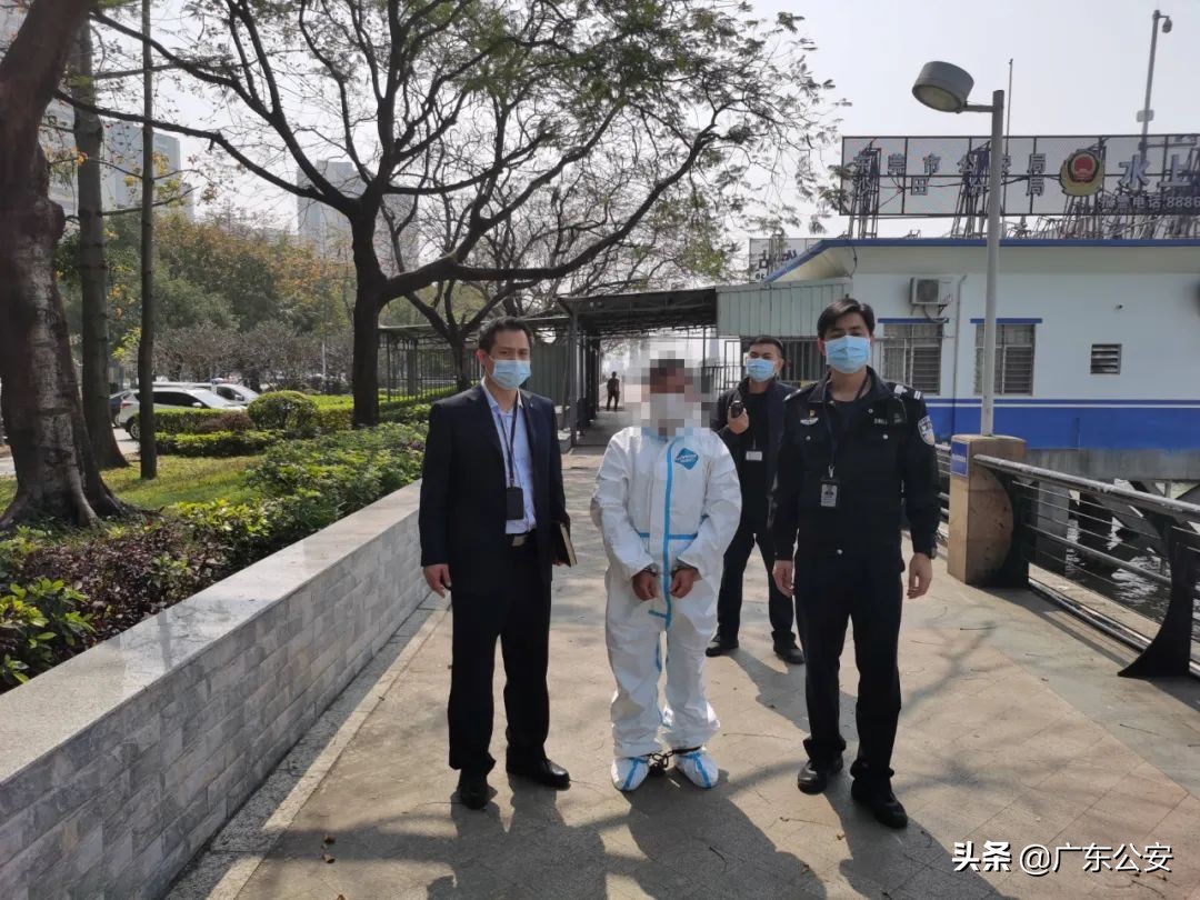 团伙合谋*私走**电子废品7余吨,案值近亿元