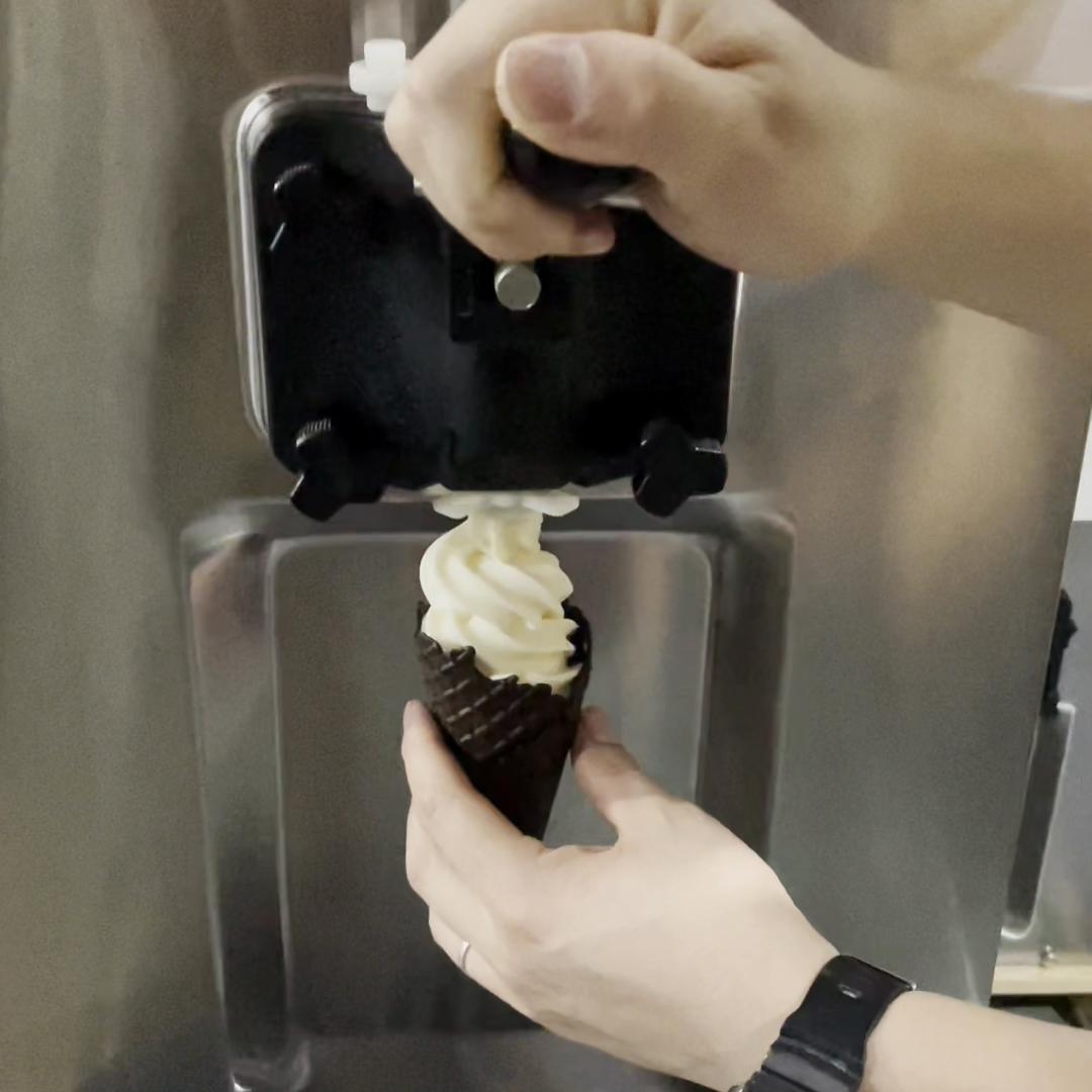 冰淇淋机膨化泵多少瓦,全自动冰淇淋机小惊喜