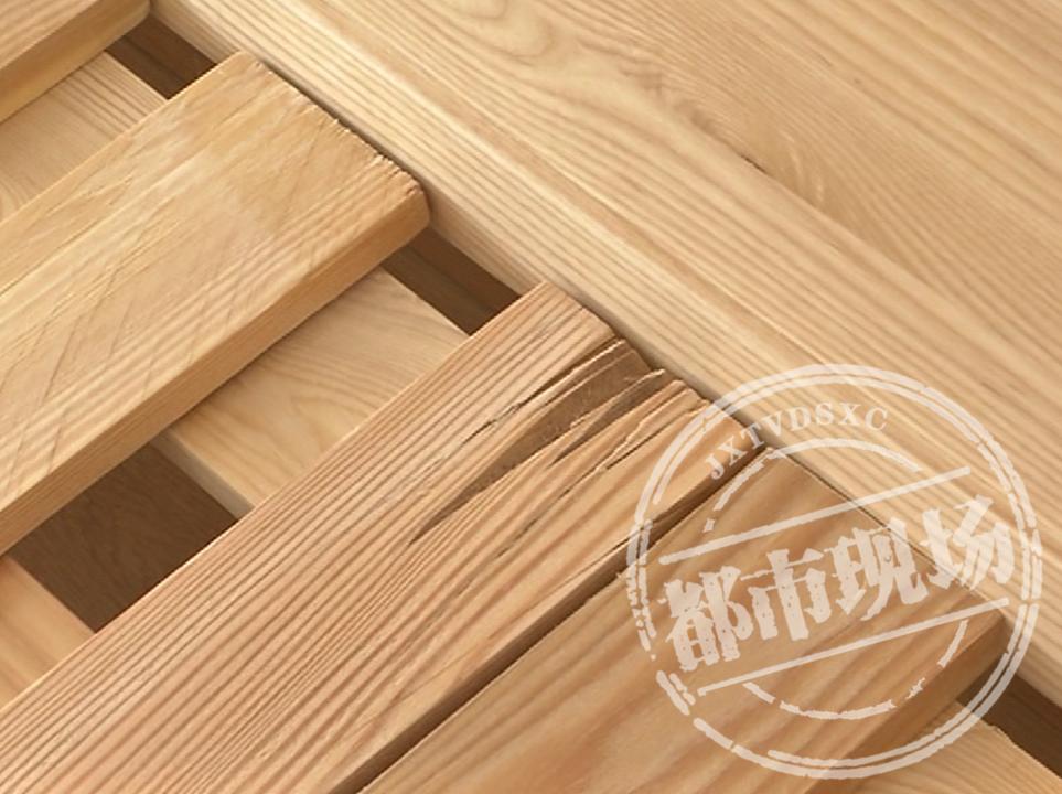 多处裂痕，还嘎吱响！南昌一女子买“个性大师”实木床，竟是样品？