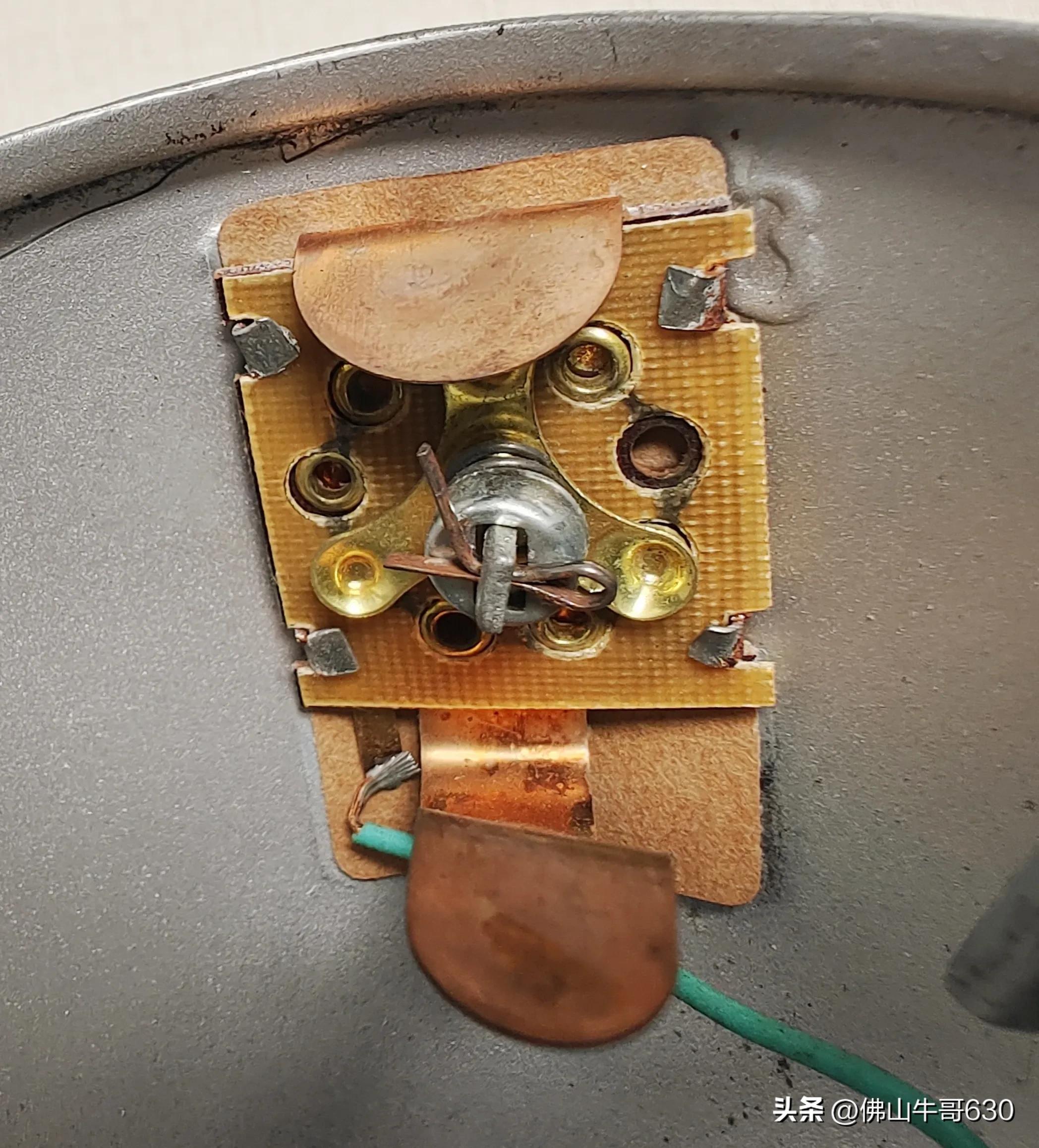 老款自行车发电机,老自行车收音机