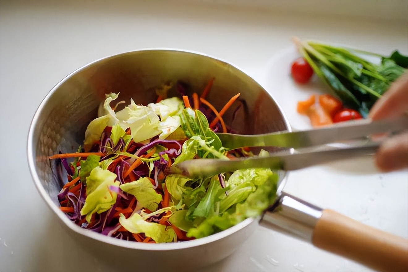 实用性的锅有哪些,当下什么锅最好用