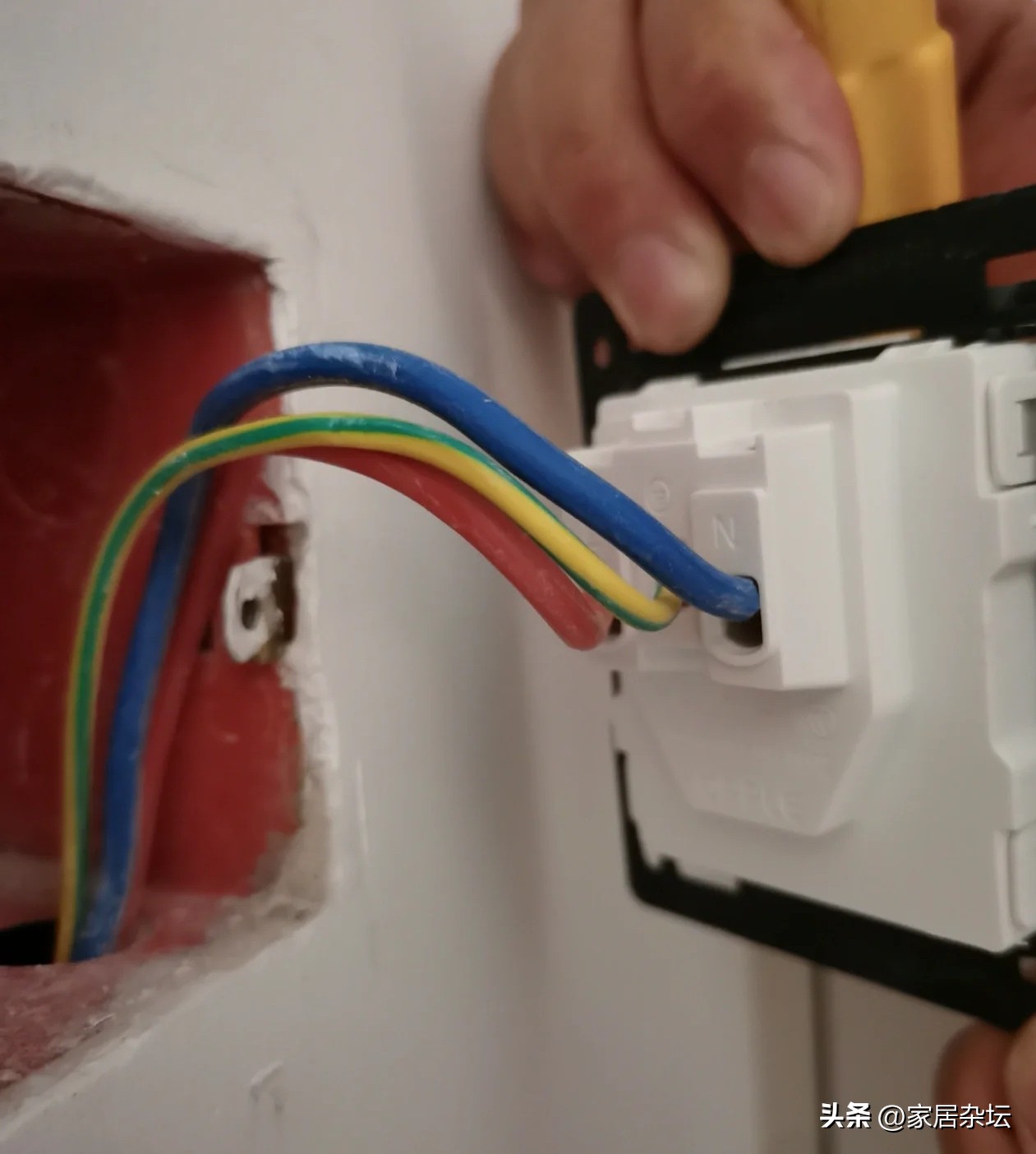 家装水电改造需要注意哪些,家装中水电改造中注意事项