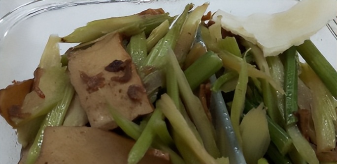 小暑牵三伏养生有讲究,小暑的三忌讳