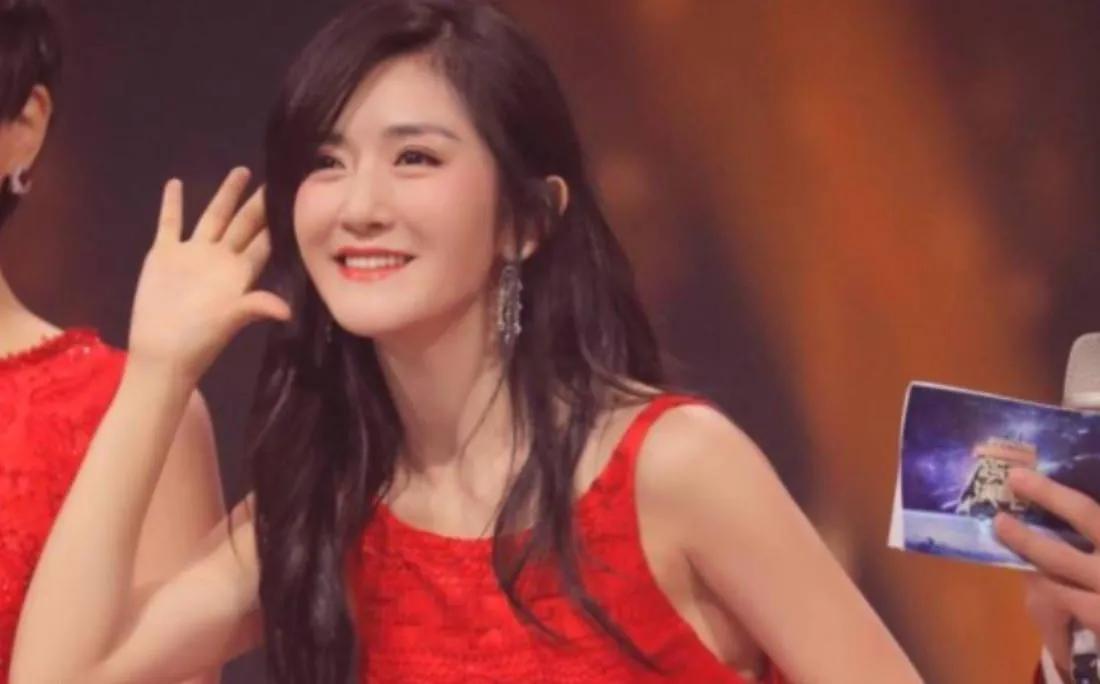 刘烨结婚时候的谢娜,刘烨谢娜幸福树