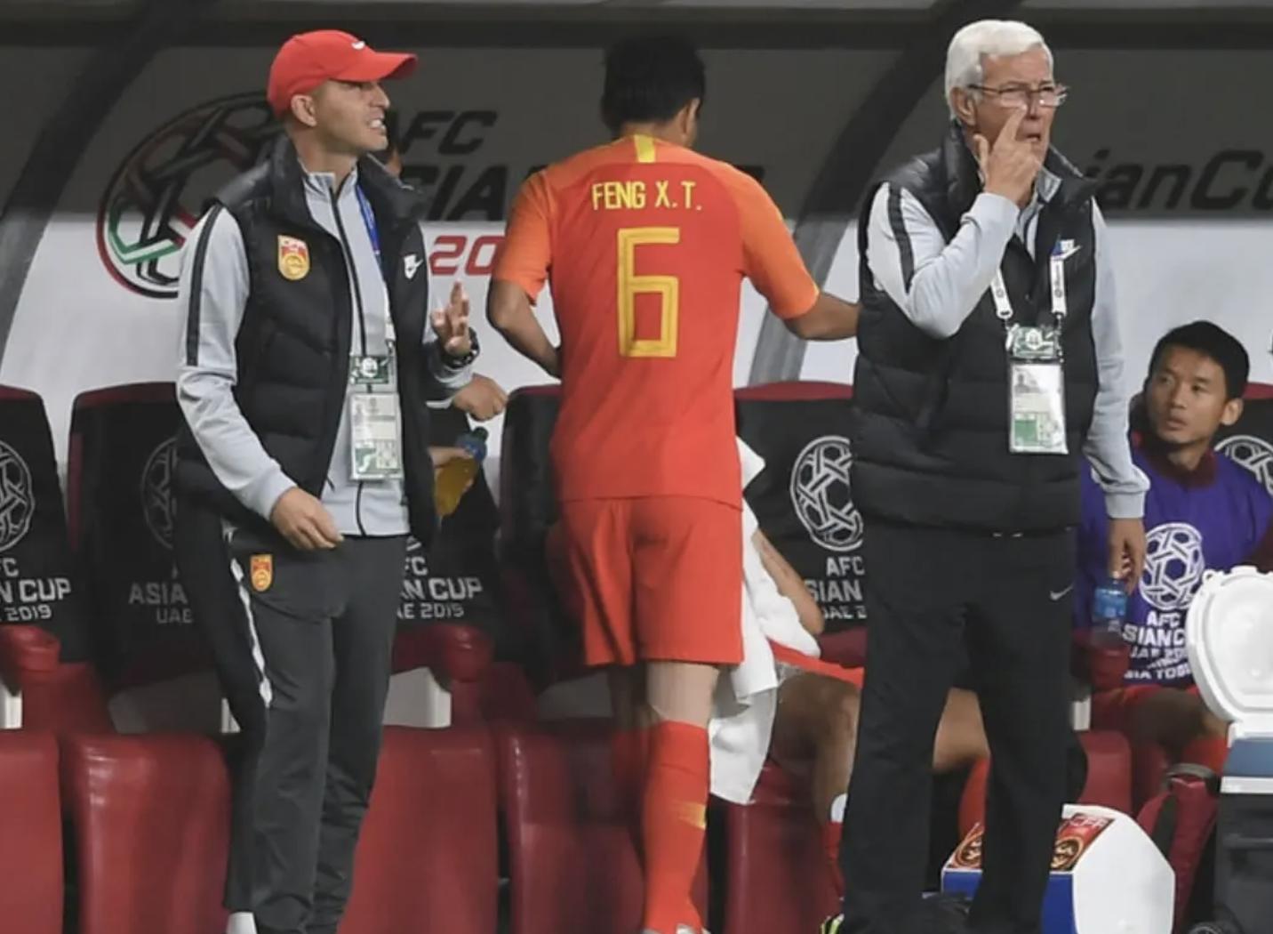 冯潇霆向巩汉林道歉了吗,冯潇霆怒斥巩汉林原视频