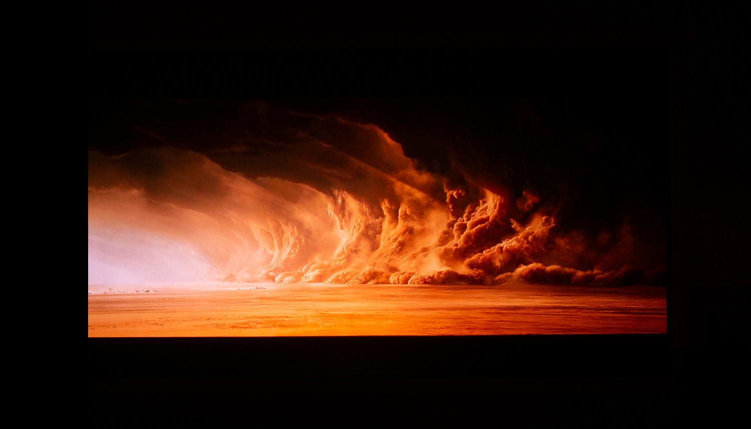 为什么说坚果n1是卧室投影仪,坚果n15.6米投影