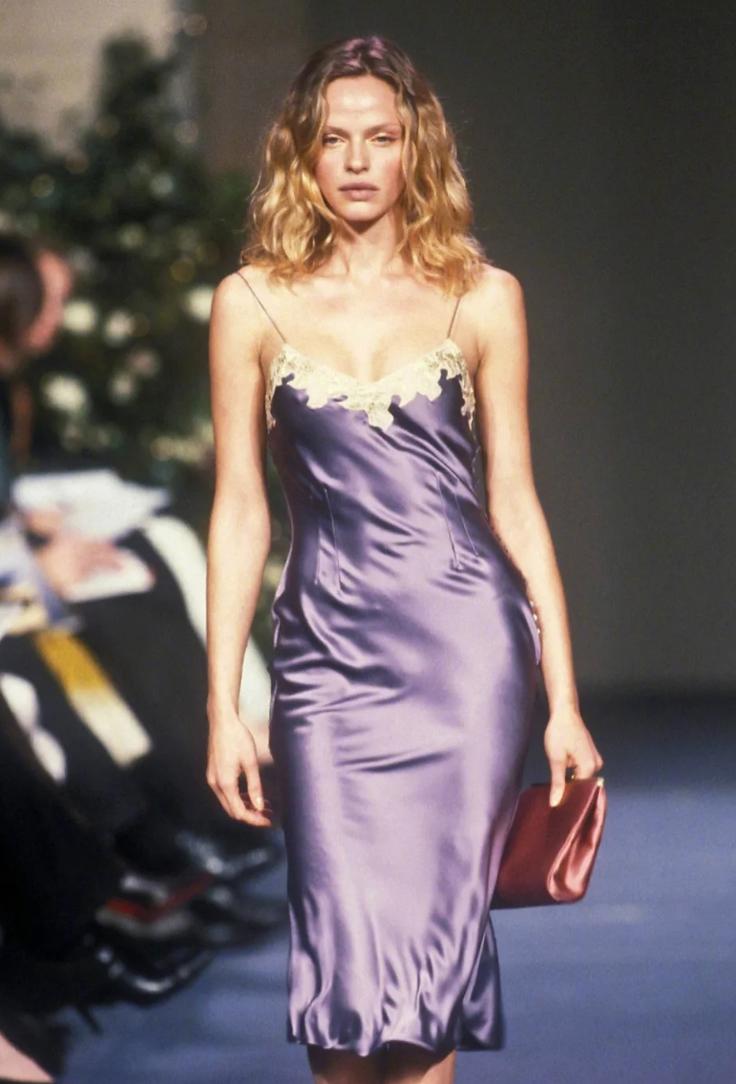 以前的女明星和现在的对比,女明星今昔30年对比照片