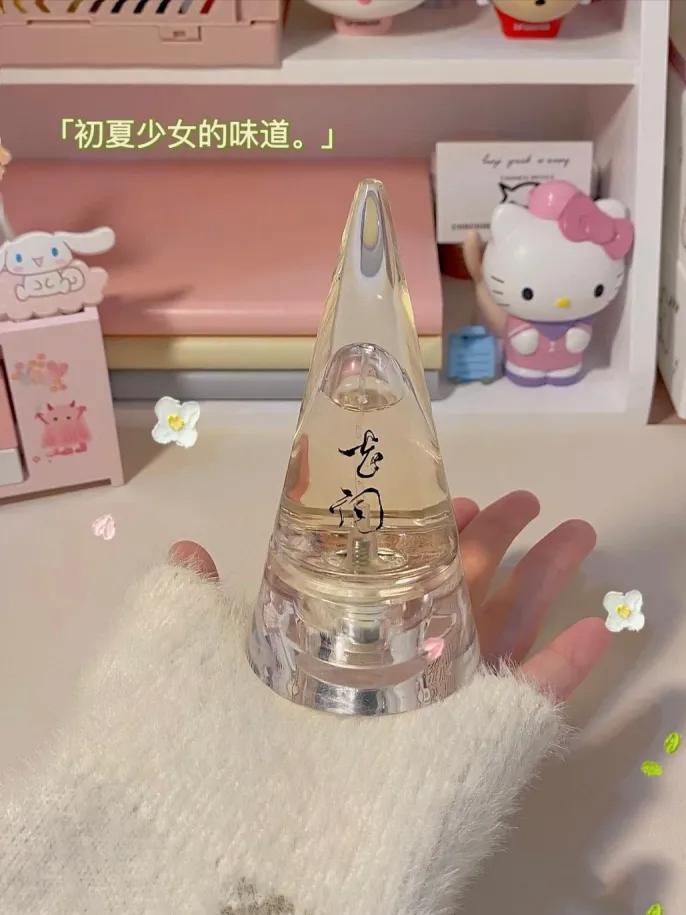 38妇女节给妈妈送什么礼物最好,38妇女节礼物送女朋友实用走心