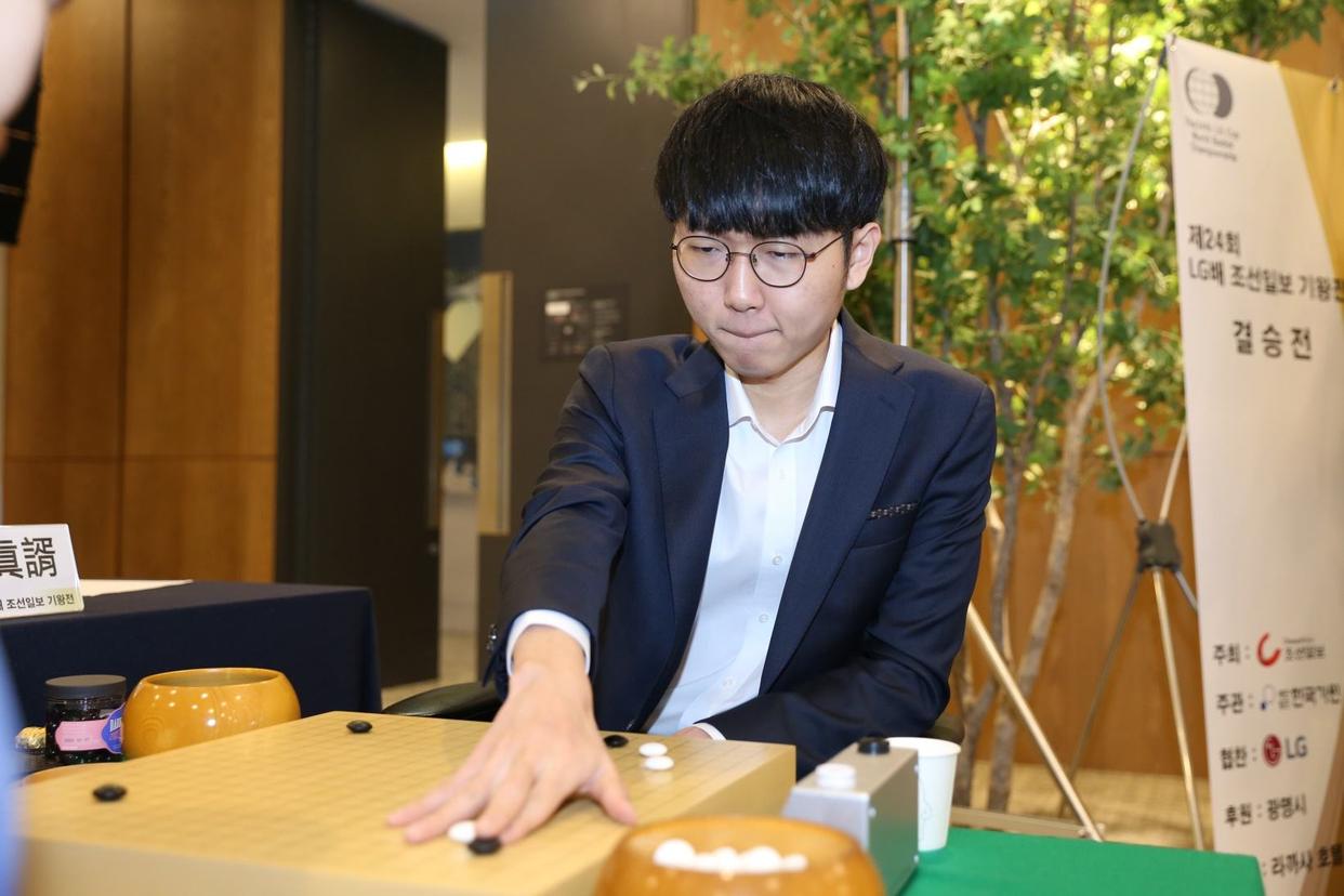 逆转战胜亚洲劲旅韩国队,逆转韩国重夺亚洲杯冠军