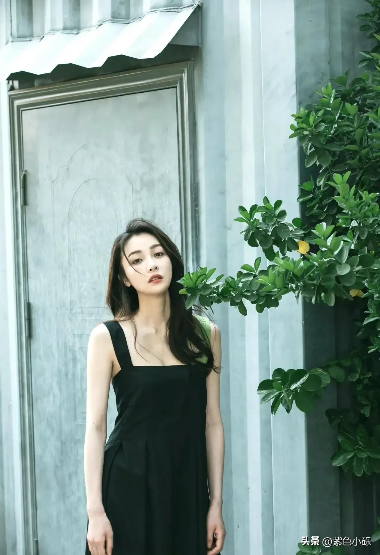 狂飙高启兰扮演者隆妮,狂飙高启兰扮演者隆妮年龄变化