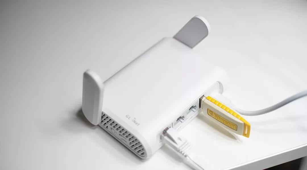 openwrt迷你路由器测评,openwrt路由器推荐千兆