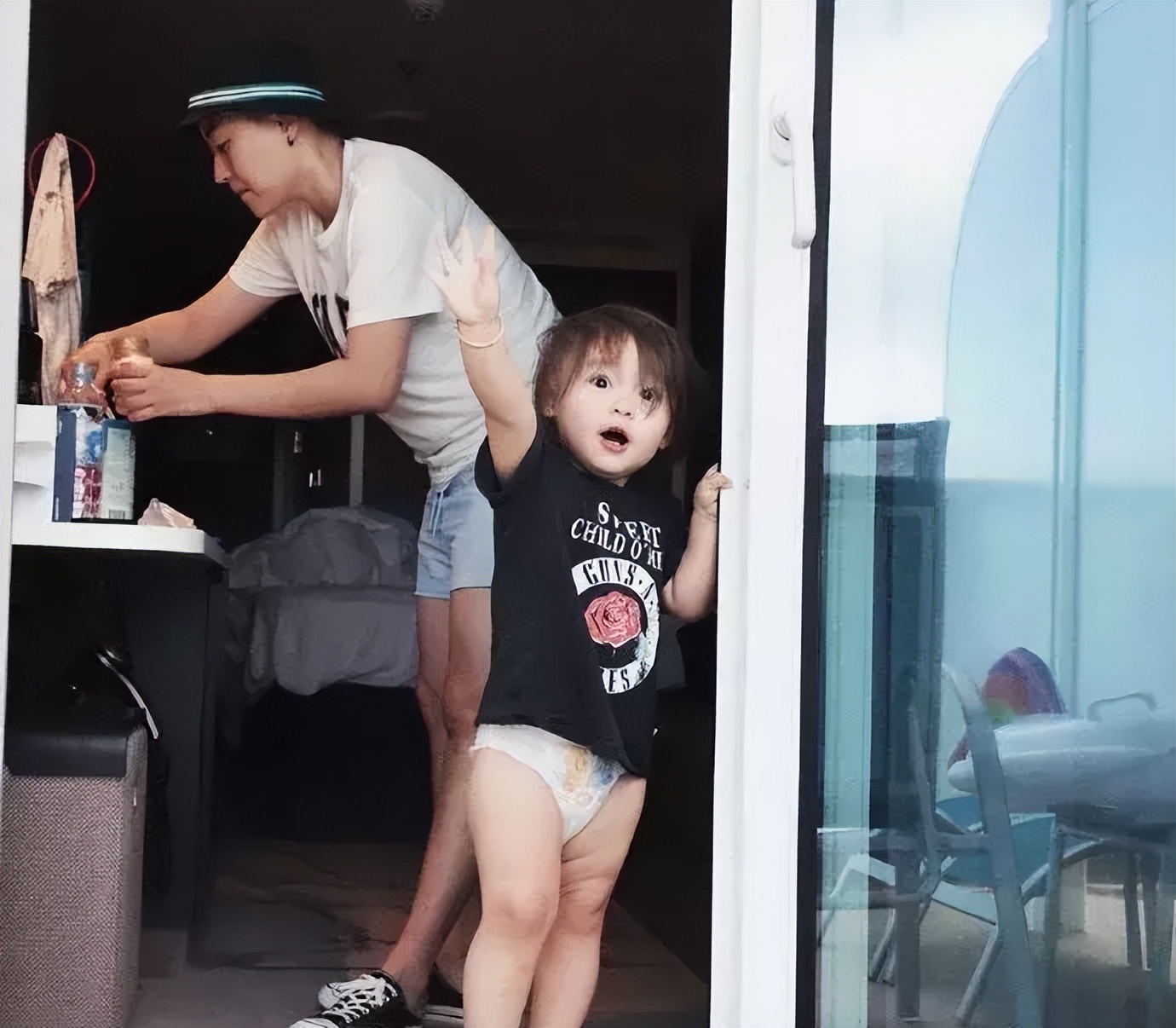 50万买精子生下五国混血儿,东北女生花50万赴美试管婴儿