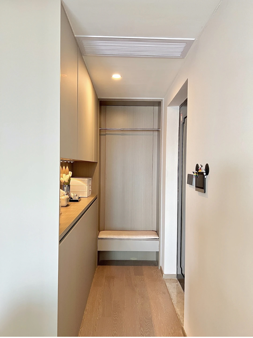 江苏夫妻“教科书式”的装修火了，全屋布置得干净又实用，超羡慕