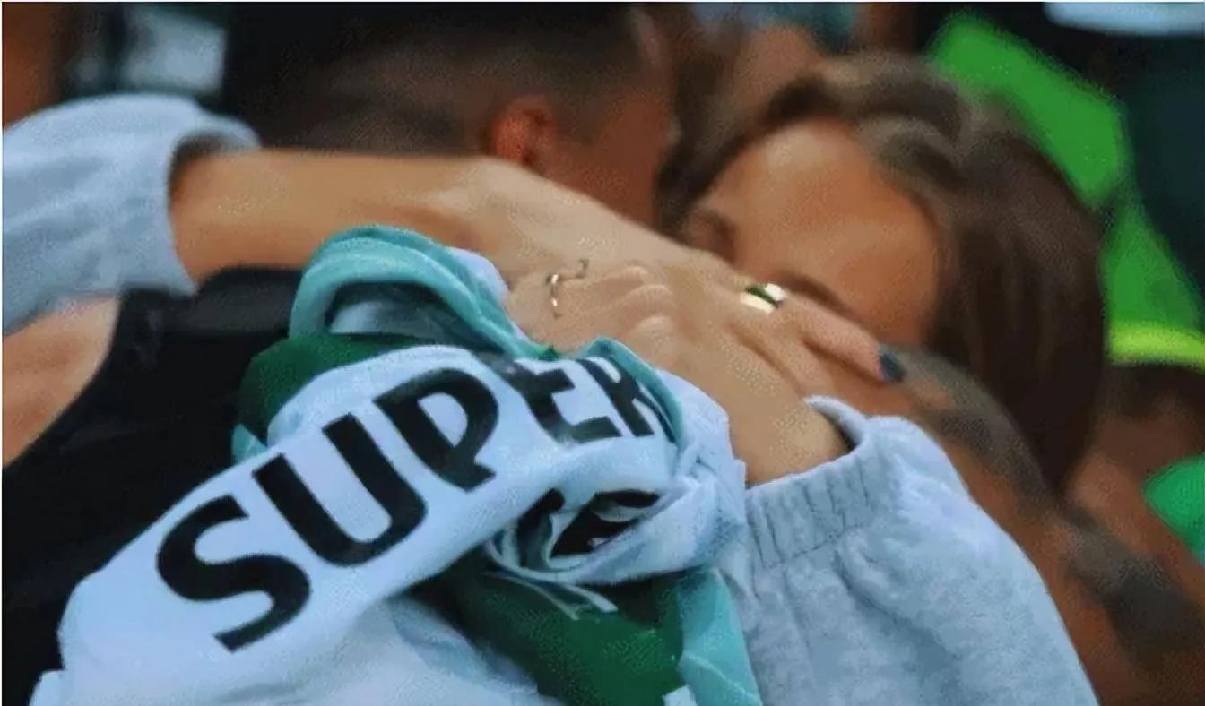 C罗接班人菲利克斯三戴绿帽