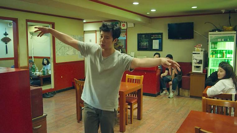 生猛刺激的韩国R级大片，刺痛无数女性内心深处，满屏禁忌的味道