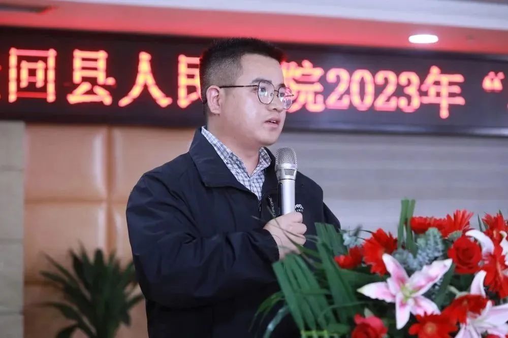 发展护士队伍改善护理服务的感悟,发展护士队伍改善护理服务1500字