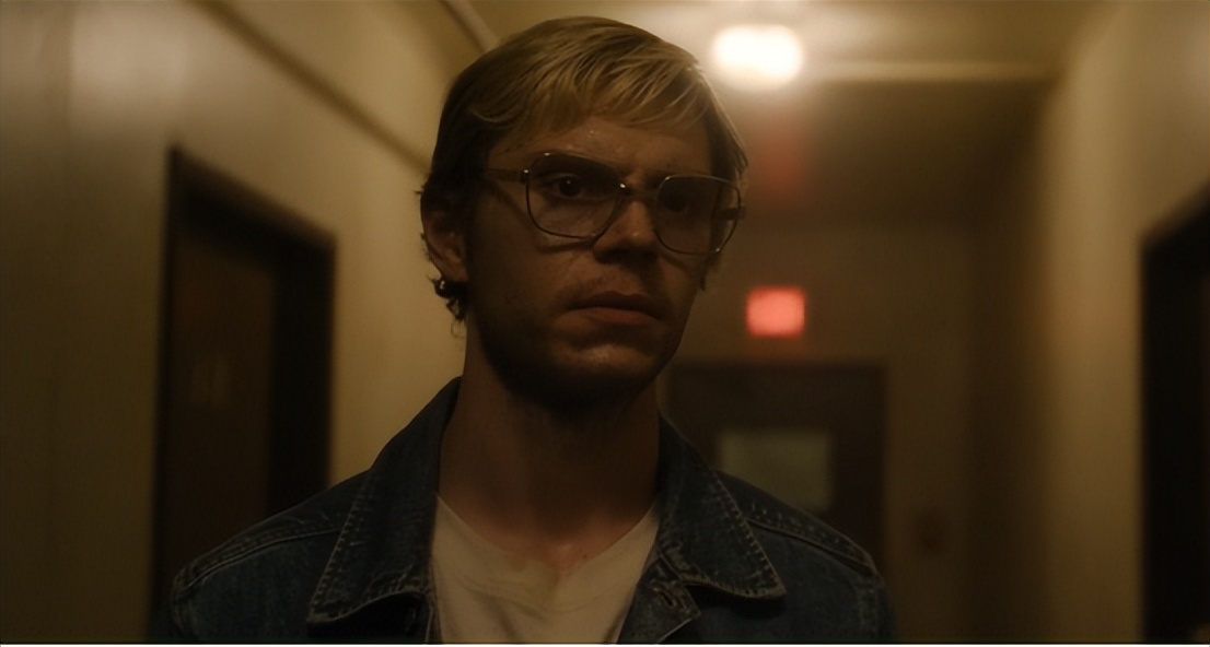 美国性侵丑闻事件,美国连环性侵案