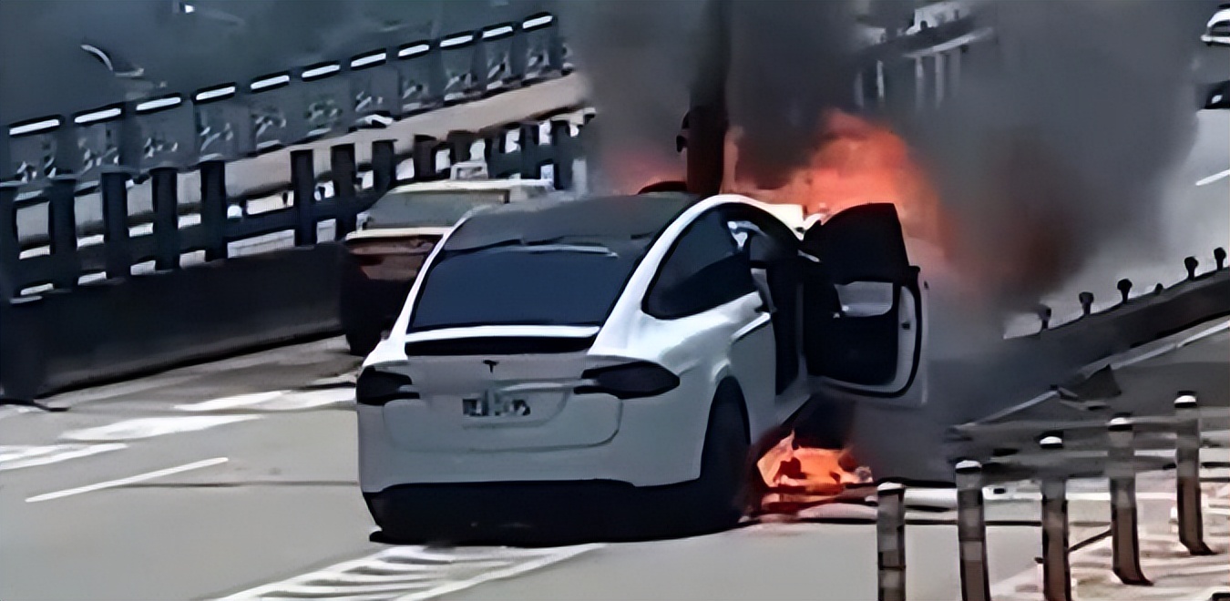 十七岁成为赛车手,不老男神林志颖为什么会开特斯拉